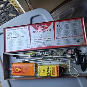 1950s Outers R!ffle Cleaning Kit Metal Dexor Box